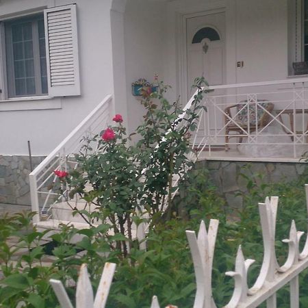 Eleni'S Village Relaxation Home إيديبسوس المظهر الخارجي الصورة