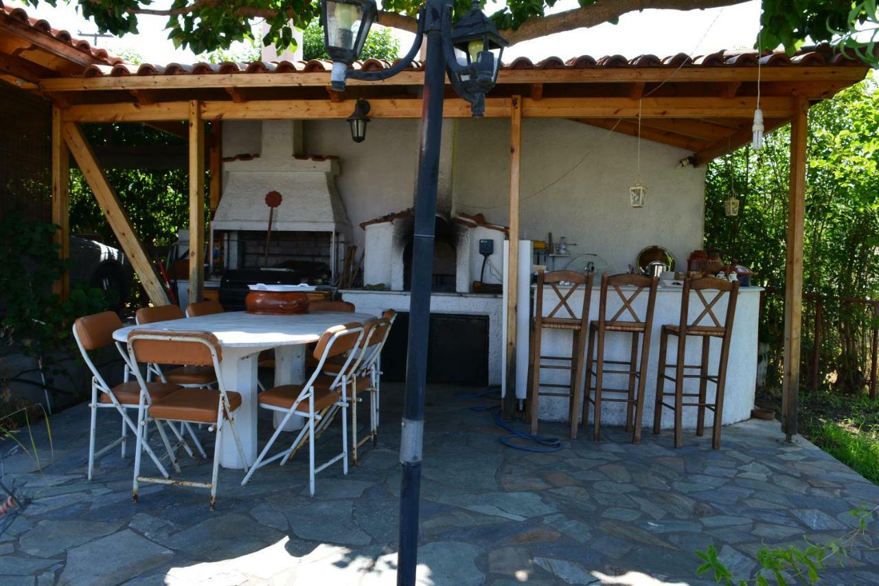 Eleni'S Village Relaxation Home إيديبسوس المظهر الخارجي الصورة