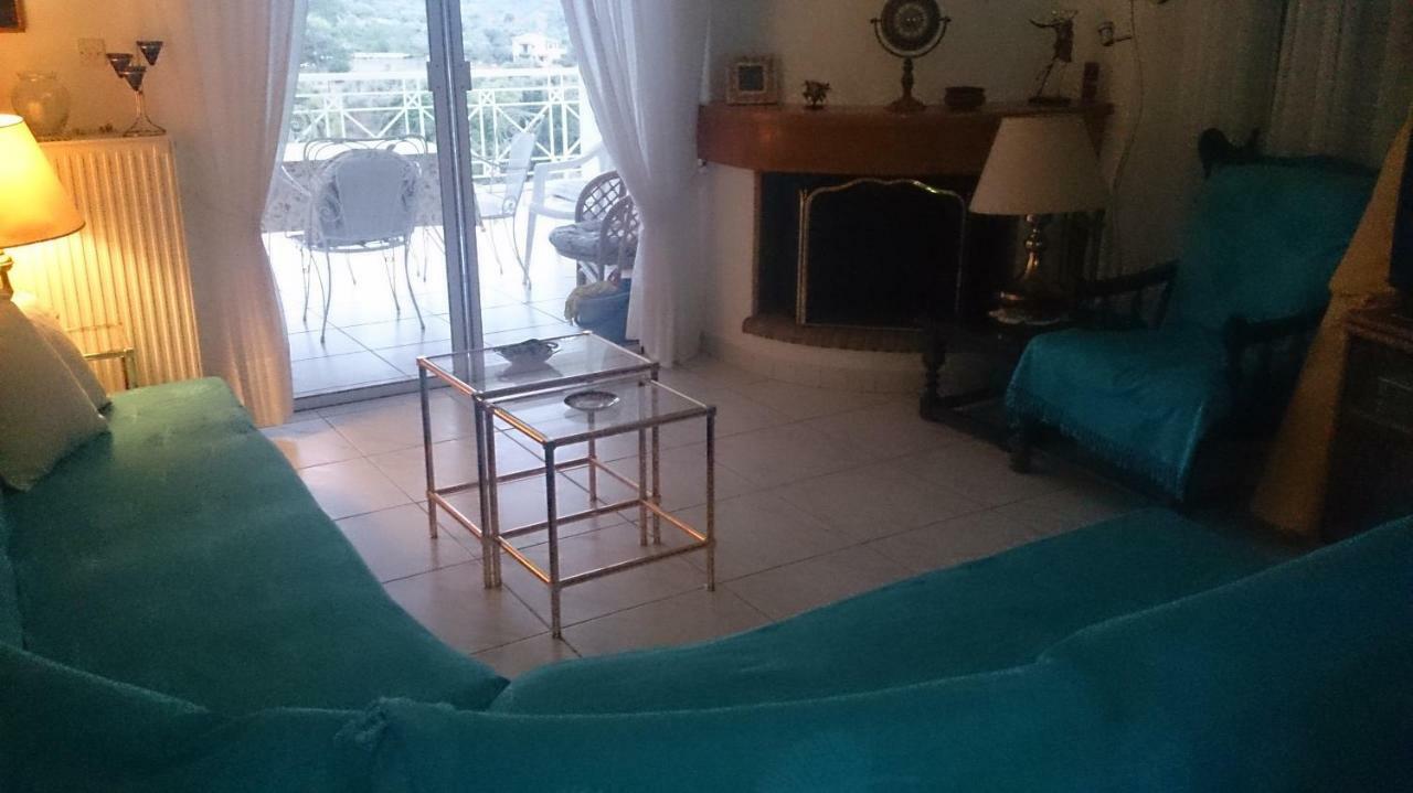 Eleni'S Village Relaxation Home إيديبسوس المظهر الخارجي الصورة