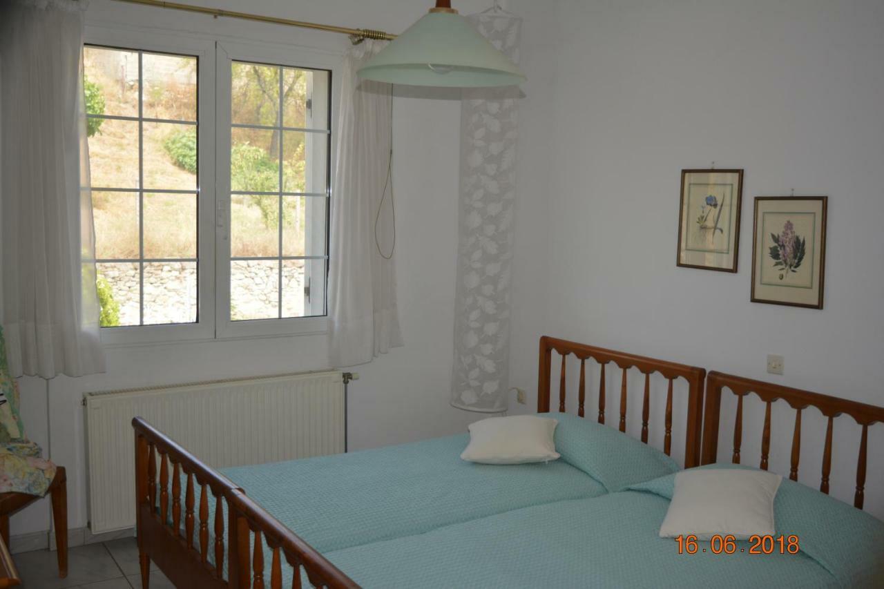 Eleni'S Village Relaxation Home إيديبسوس المظهر الخارجي الصورة